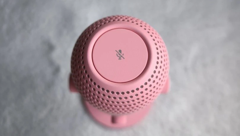 Razer Seiren V3 Quartz Edition review