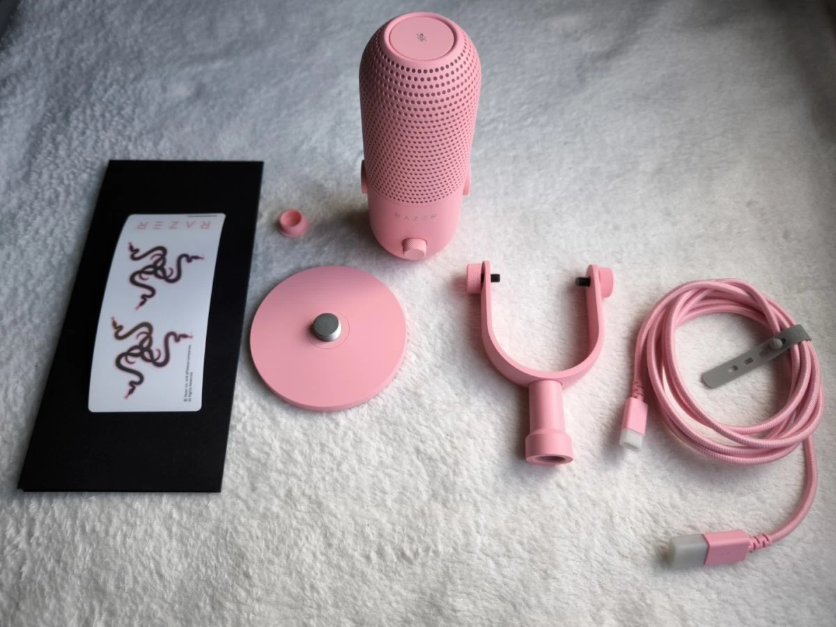 Razer Seiren V3 Quartz Edition review