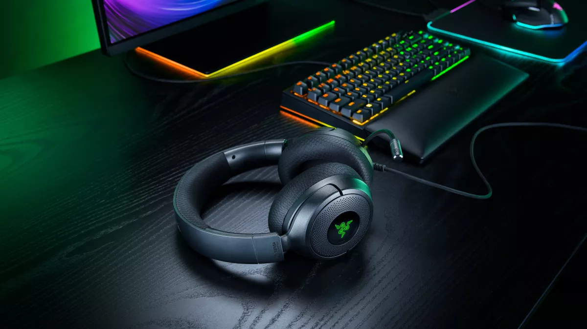 Razer lanza los auriculares Kraken V4 X Sensa HD Haptics por 109,99 euros